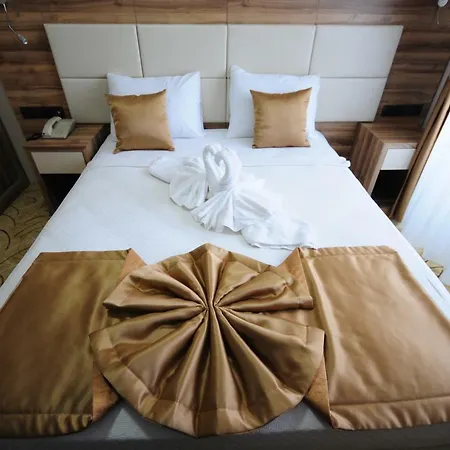 Grand Hekimoglu 이즈미르