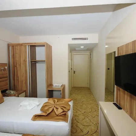 Grand Hekimoglu Bed & Breakfast 2*